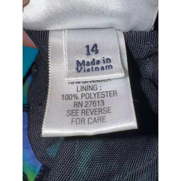 Croft & Barrow Womens One-Piece Swimsuit Size 14 Blue Green Floral Print Adjusta - Picture 2 of 7